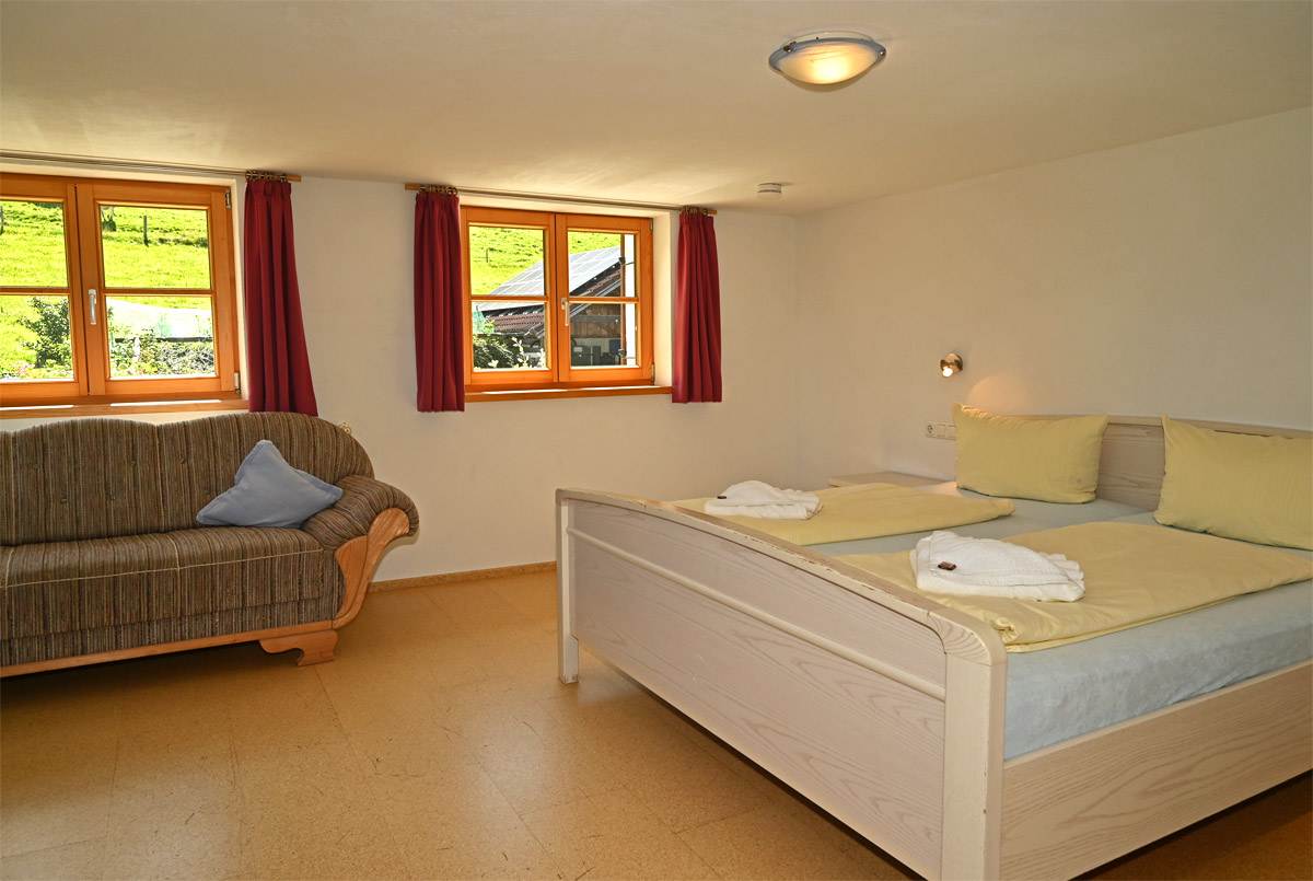 Schlafzimmer 3 mit Doppelbett